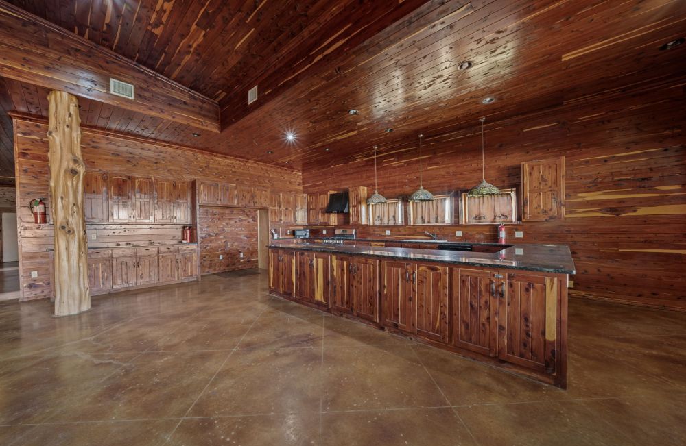 lodge bar
